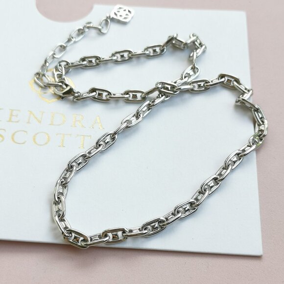 Kendra Scott Bailey Collection. Silver Chain Necklace - Picture 3 of 3